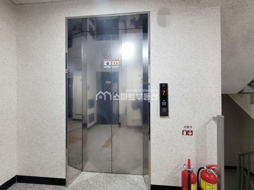 서울 서초구 방배동 101동 이수역 초역세권, 투룸 주거용 오피스텔 매매, 넓은 단독 테라스 매매 매물번호 10571 사진 17