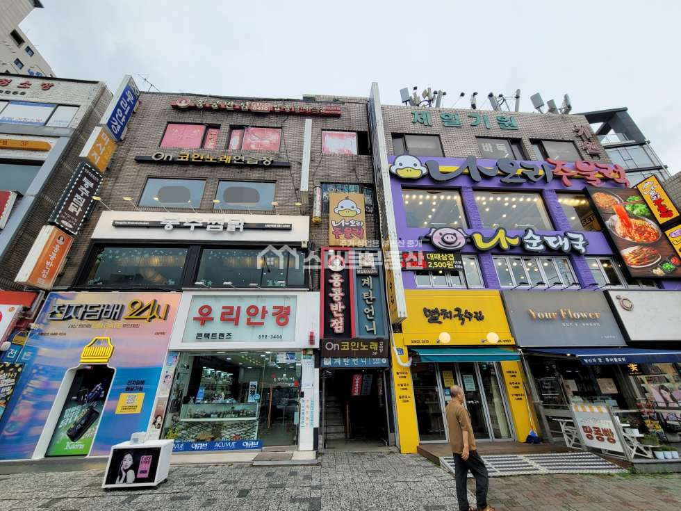 서울 관악구 남현동 사당역 초역세권, 무권리 3층 상가, 유동 바글바글 월세 매물번호 11958 사진 3