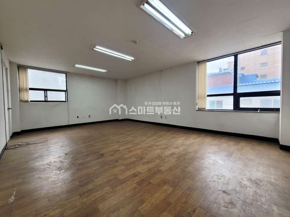 서울 서초구 방배동 가성비 갑, 사당역 초역세권 3층 사무실, 전용14, 즉시입주 월세 매물번호 12000 사진 1