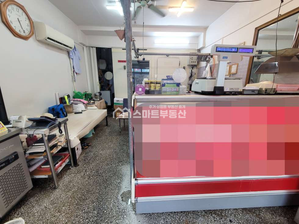 서울 동작구 사당동 가성비 갑! 가시성 좋은 1층 상가, 먹자 골목 내 위치 월세 매물번호 12059 사진 3