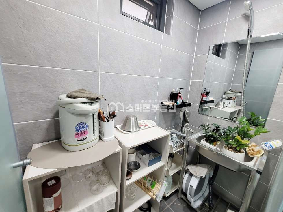 서울 관악구 남현동 초가성비, 초역세권, 엘베O, 매우 깔끔한 사무실 월세 매물번호 12070 사진 7