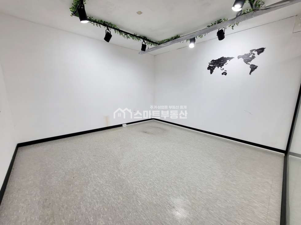 서울 관악구 남현동 초가성비, 초역세권, 엘베O, 매우 깔끔한 사무실 월세 매물번호 12071 사진 6