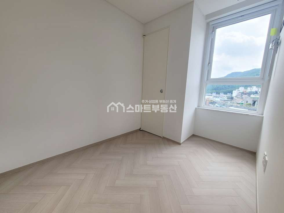 서울 관악구 남현동 1054-6 보증보험, 전세대출, 주차 가능. 신축 첫 입주. 다세대 투룸. 월세 매물번호 12114 사진 4
